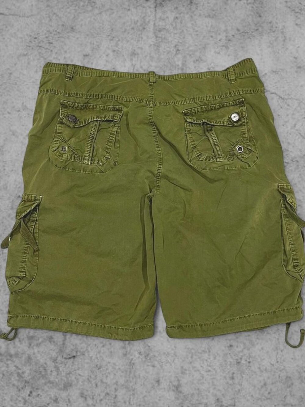 Galaxy Original Green Cargo Shorts, Size 38 Y2K Retro Baggy Style - Picture 6 of 8